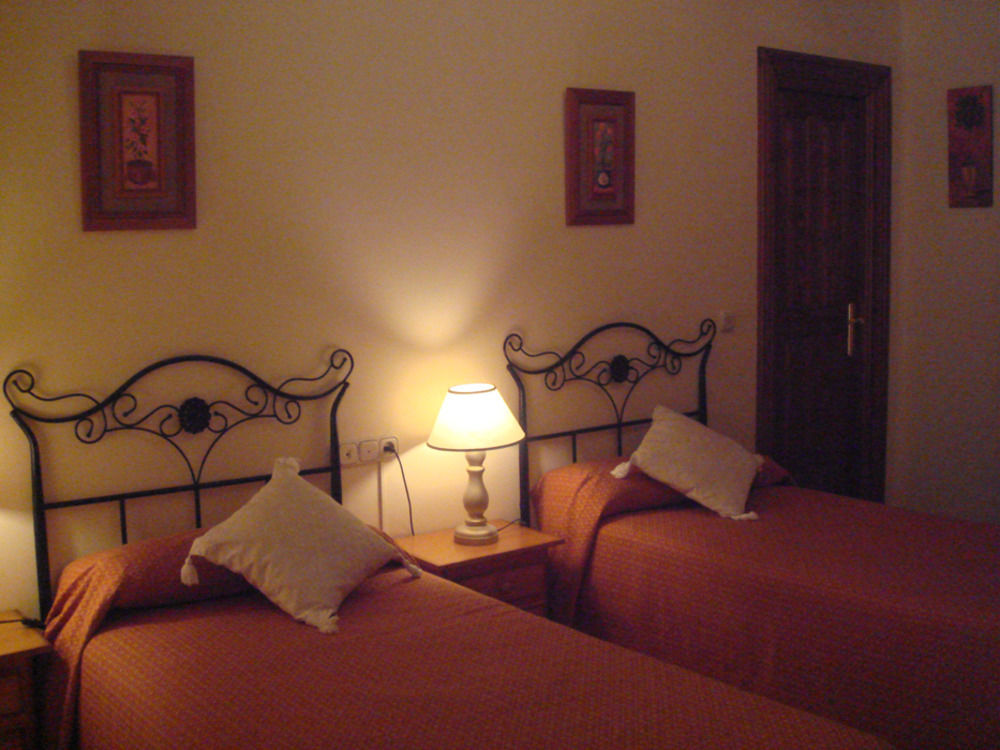 Hotel Boutique La Zubia Екстер'єр фото