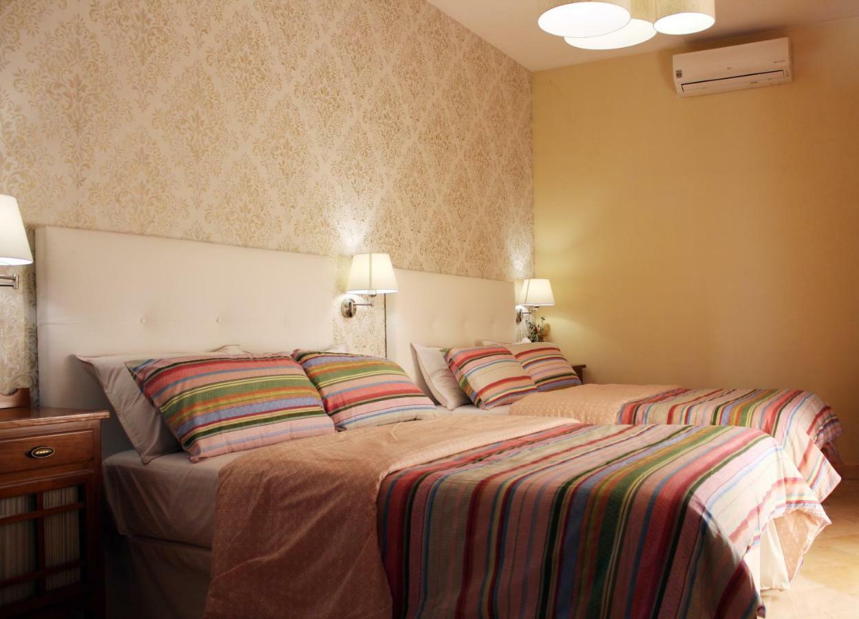 Hotel Boutique La Zubia Екстер'єр фото