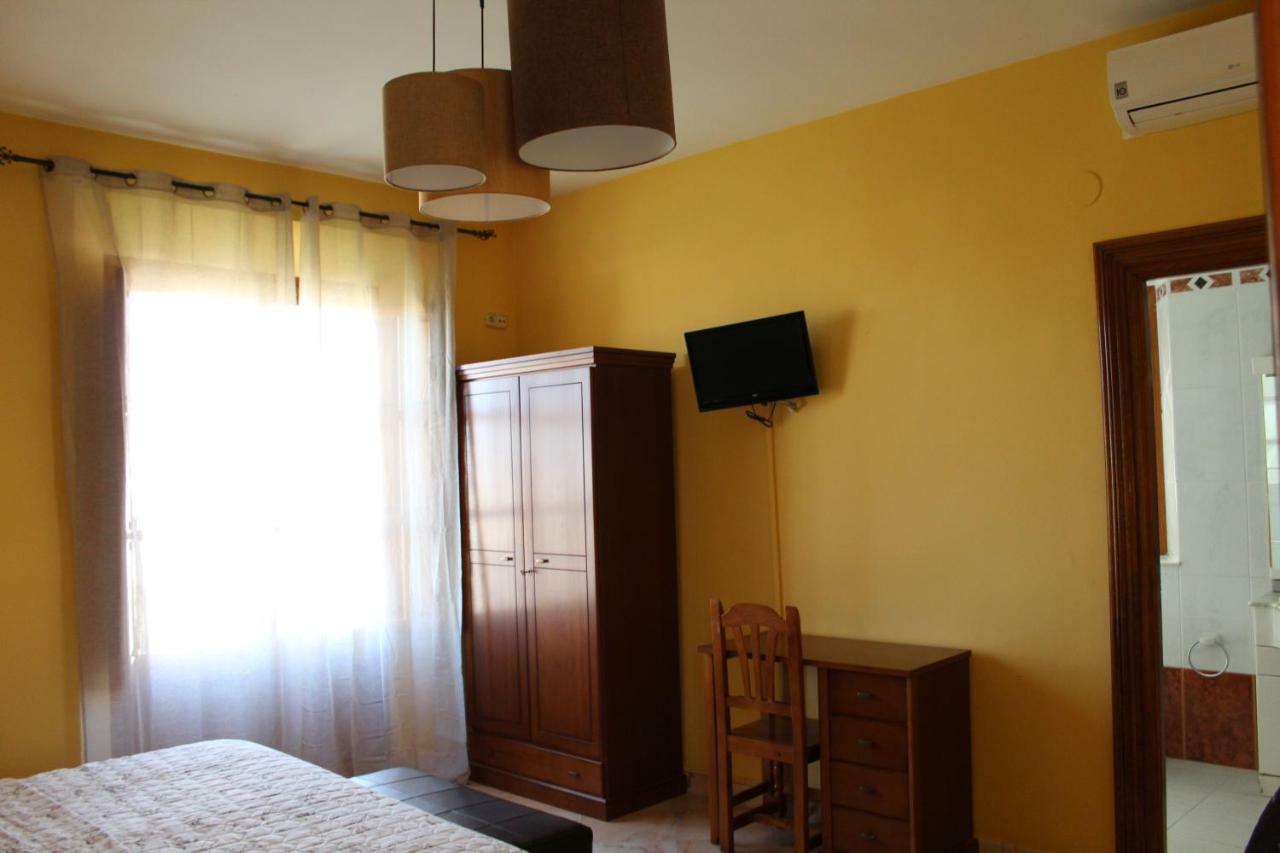 Hotel Boutique La Zubia Екстер'єр фото