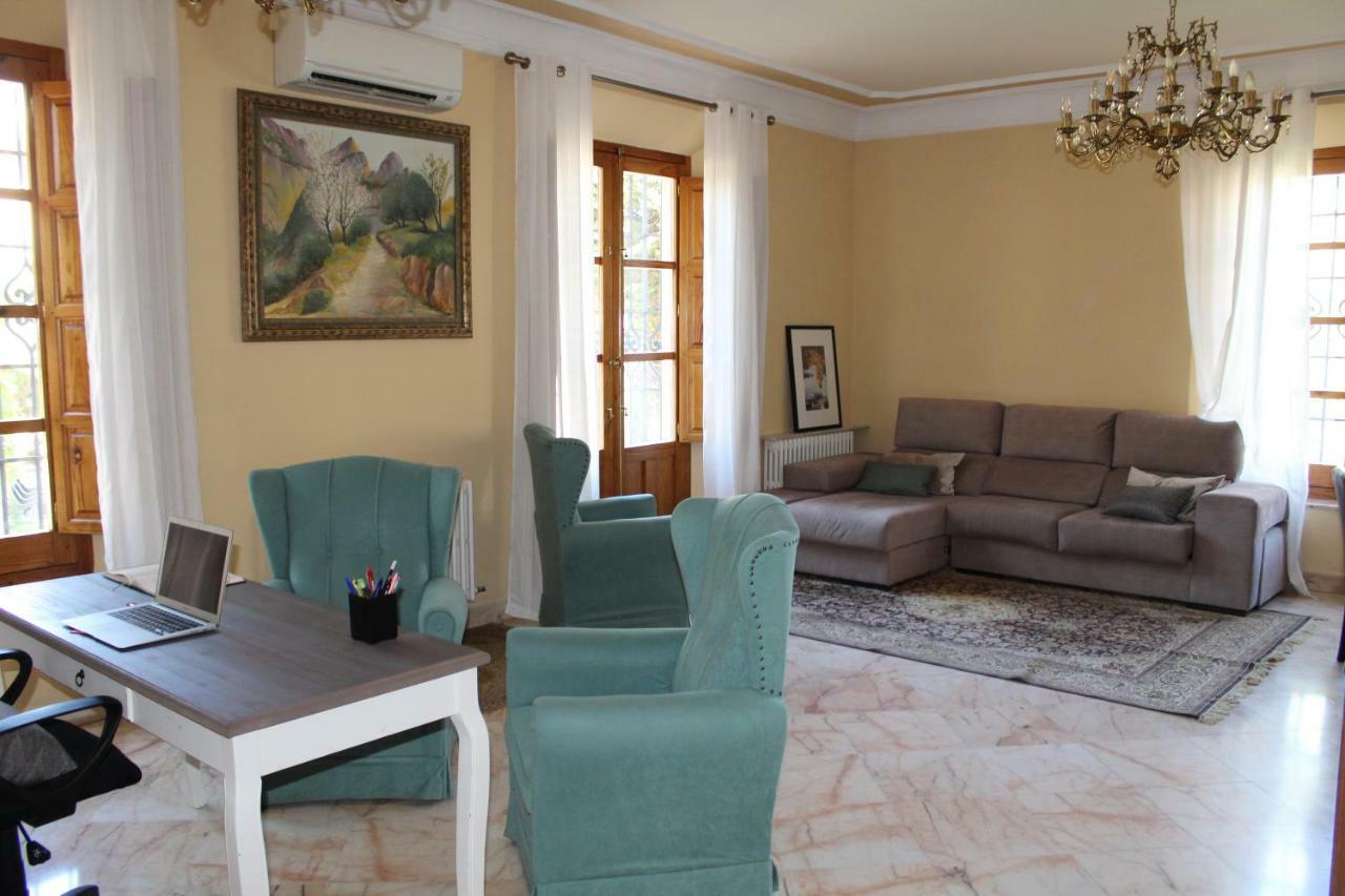 Hotel Boutique La Zubia Екстер'єр фото