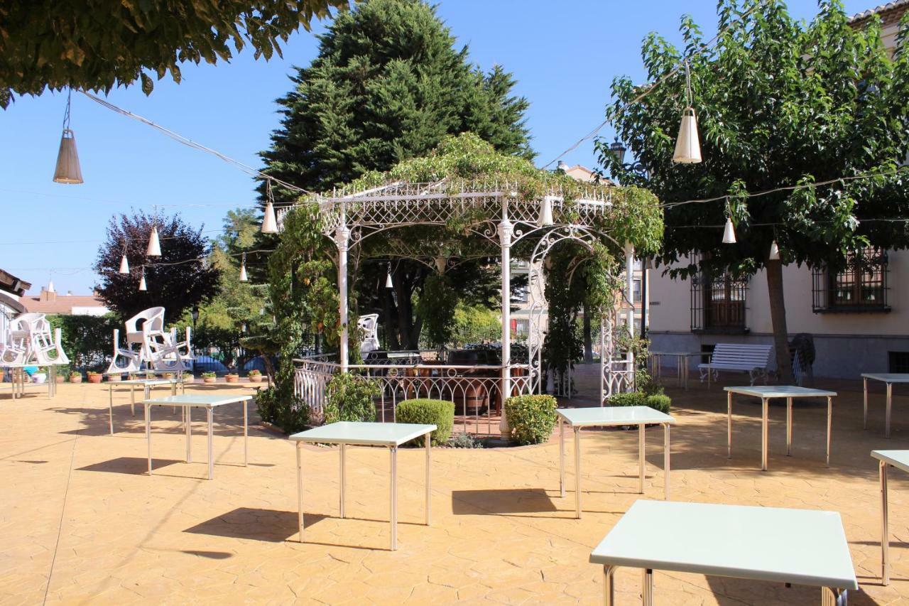 Hotel Boutique La Zubia Екстер'єр фото