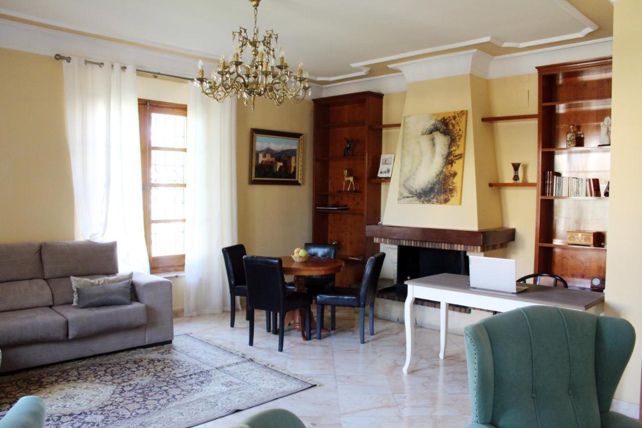 Hotel Boutique La Zubia Екстер'єр фото